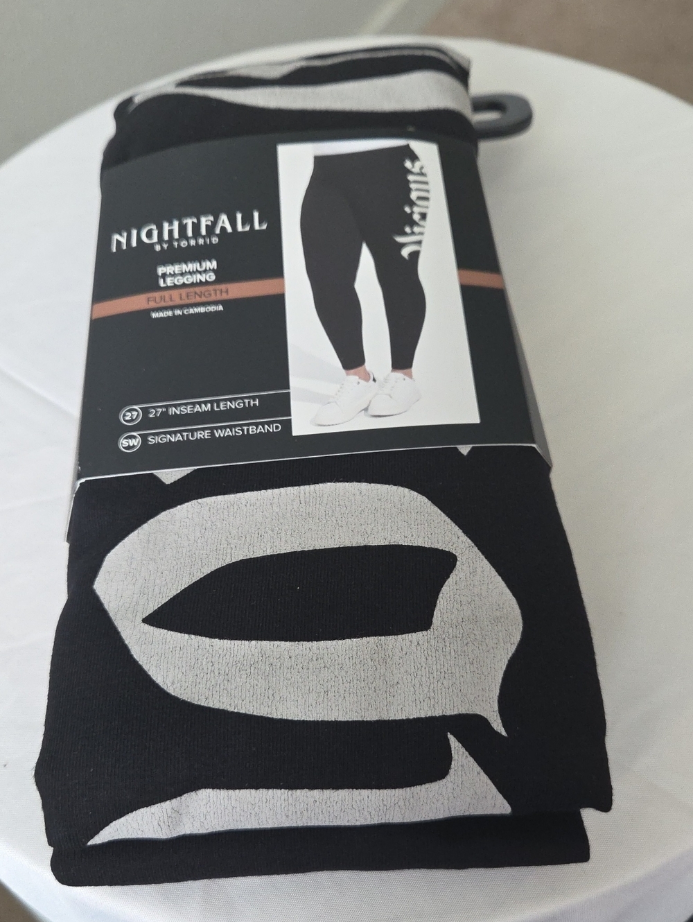 torrid Nightfall Black and Off White  Graphic "Vicious" Leggings Plus Size 4 4X